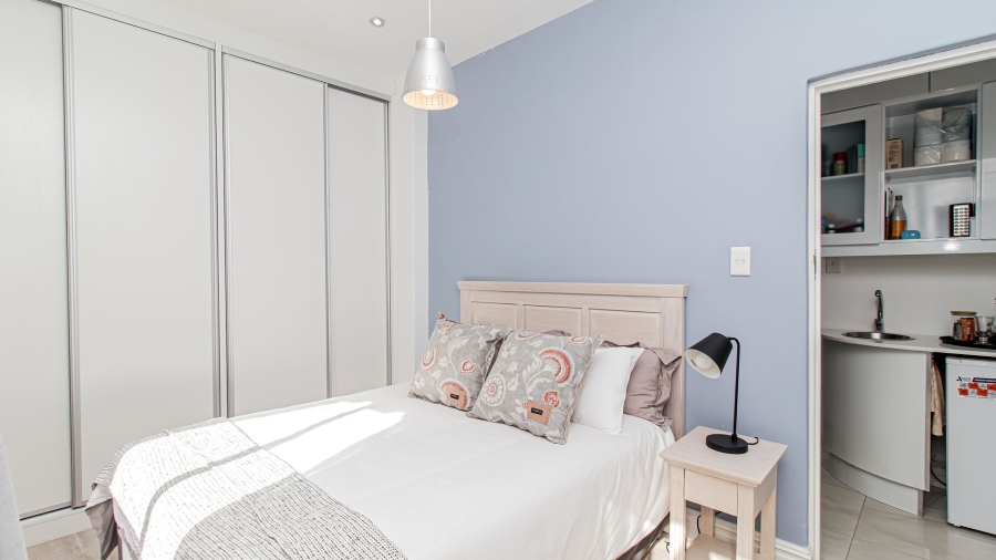 4 Bedroom Property for Sale in Beachfront Western Cape
